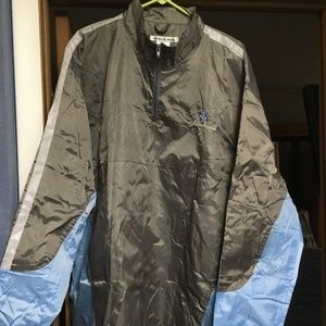 Disney parks windbreaker. New with tags size XL/XXL